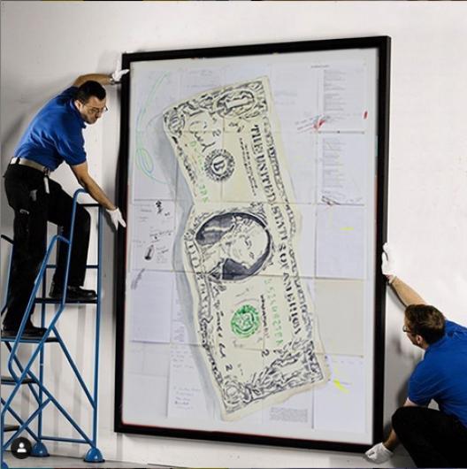 One Dollar raum